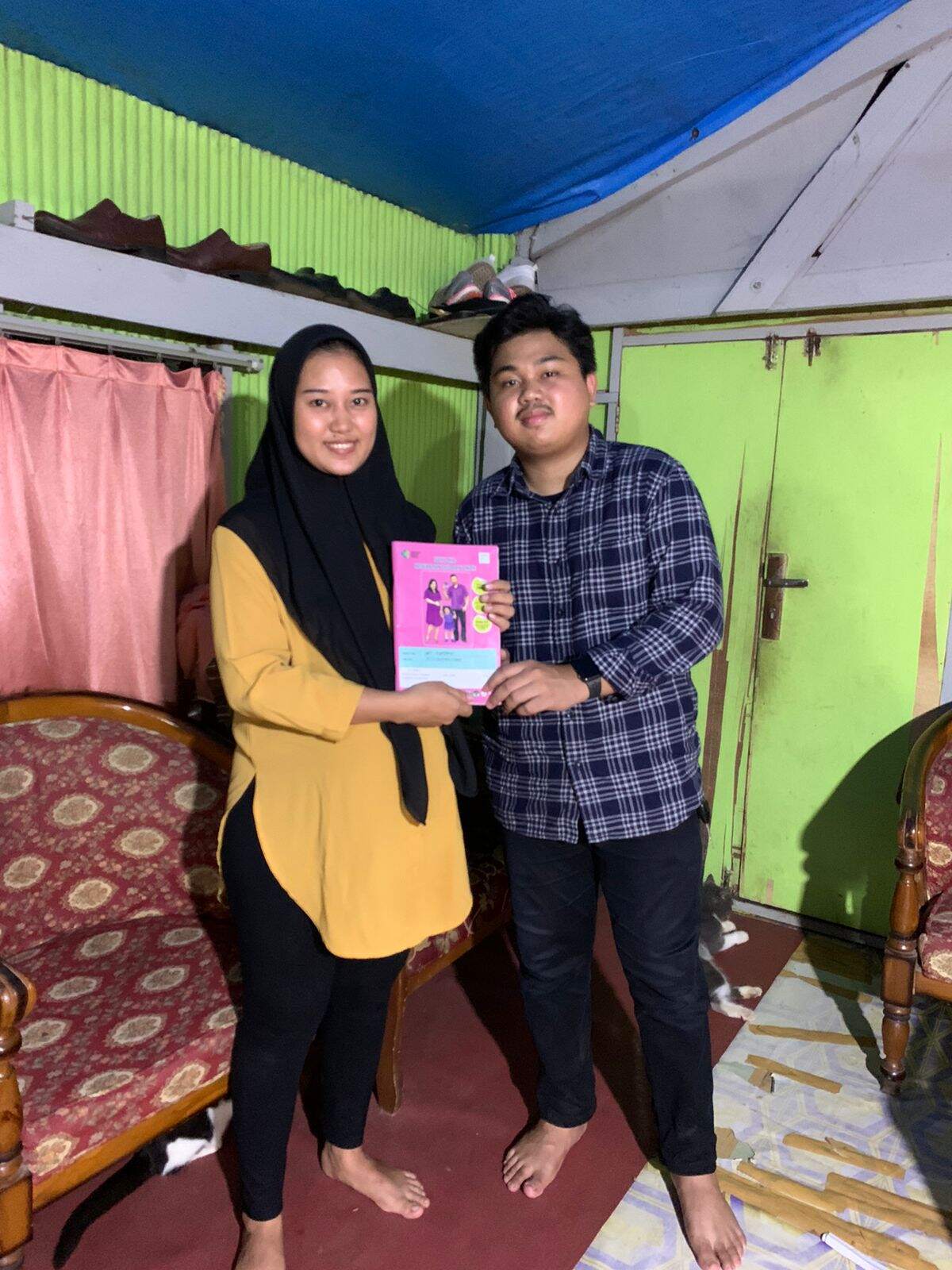 Kunjungan ke rumah ibu elma